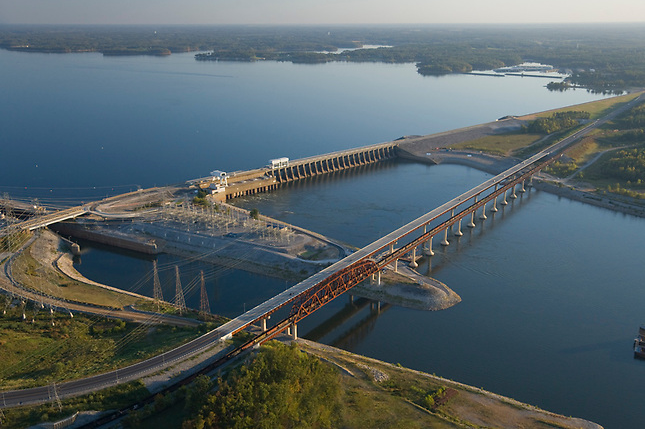 Kentucky Lake dam